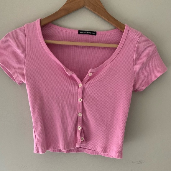 Brandy Melville Tops - bubble gum pink zelly top